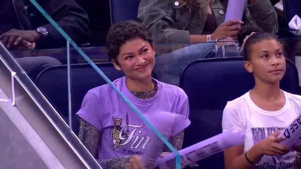 Zendaya attends the WNBA Finals 美赞在WNBA