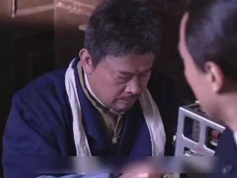 接头特工被策反，76号借联谊会布天罗地网