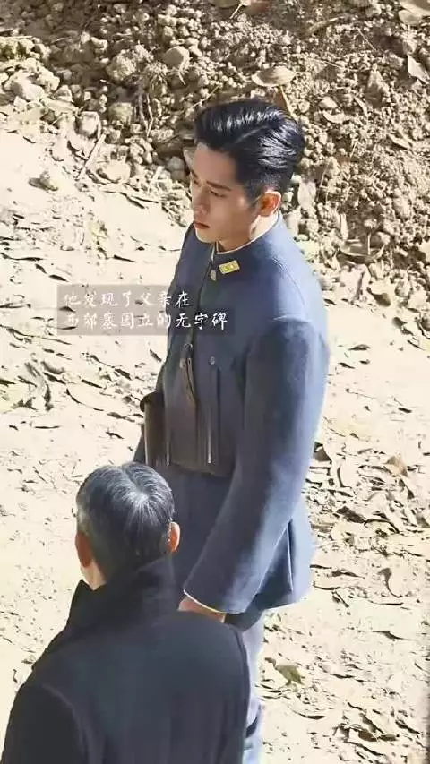 丞磊这段情绪的过渡,以及原声台词的爆发力很绝