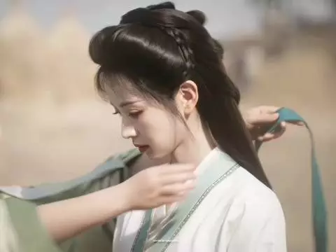今天犁地这段看得我想起连蔓儿了 居然已经过去三年了，时间好快啊