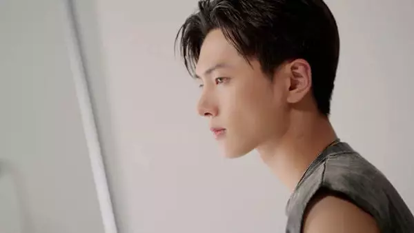 朴综星羿柳星朗亮相ENHYPEN VR演唱会幕后