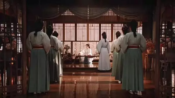 周芙派阿蛮护卫魏娆，深宅风雨相伴