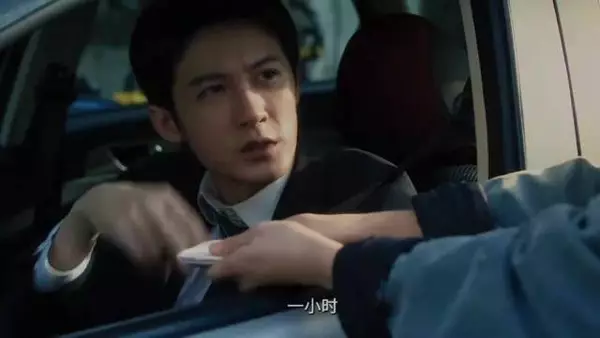 檀健次震耳欲聋含檀量百分百，为诠释李淇苦练手语
