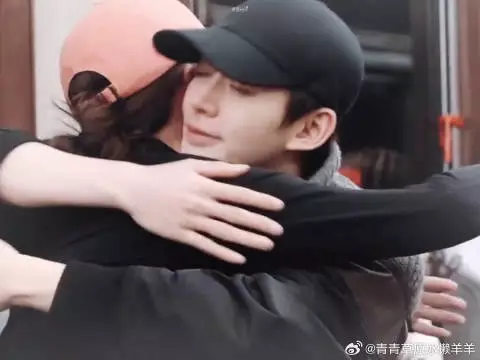 殷桃问邓为 我那么爱你怎会这样