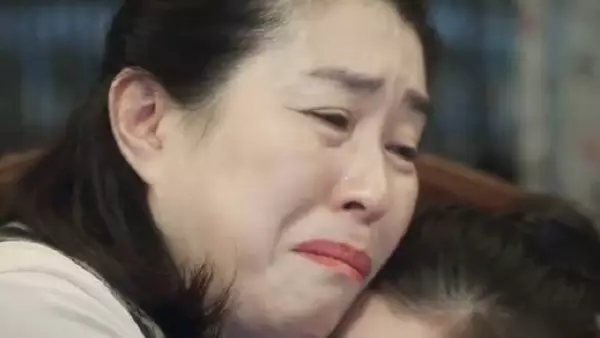 外婆用爱让裴秀智感知世界