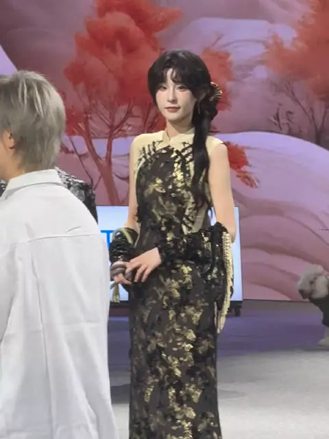 一看到王允宸叉腰我感觉就要昏了