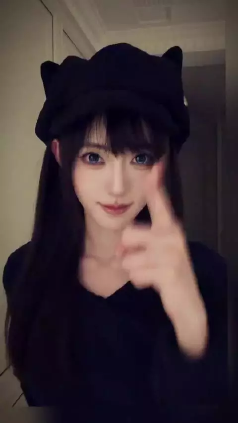 败犬女王，小米崽，米紫琦，明天就要登场咯，我们拭目以待哦！